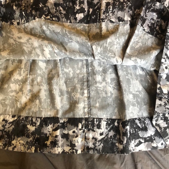 NY&Co Pleated A Line Knee Length Skirt - Picture 4 of 7